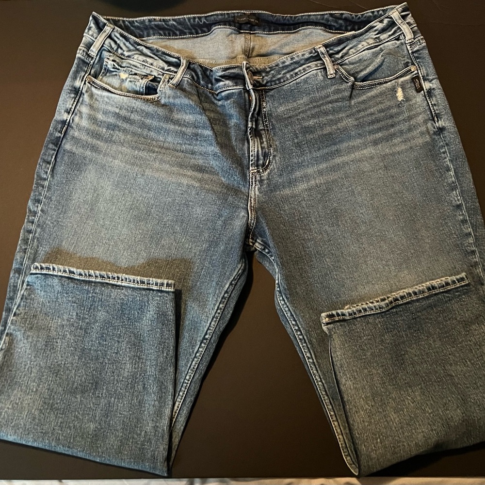 Silver Jeans Indigo Elyse Capri